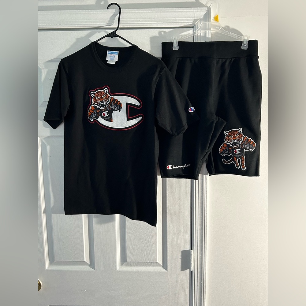 Black Champion Tiger Short Set